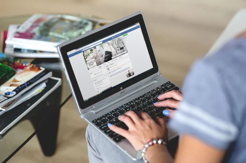 9 Creative Ways You Could Be Making Money on Social Media